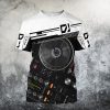 Music Lover – DJ Player T-Shirt